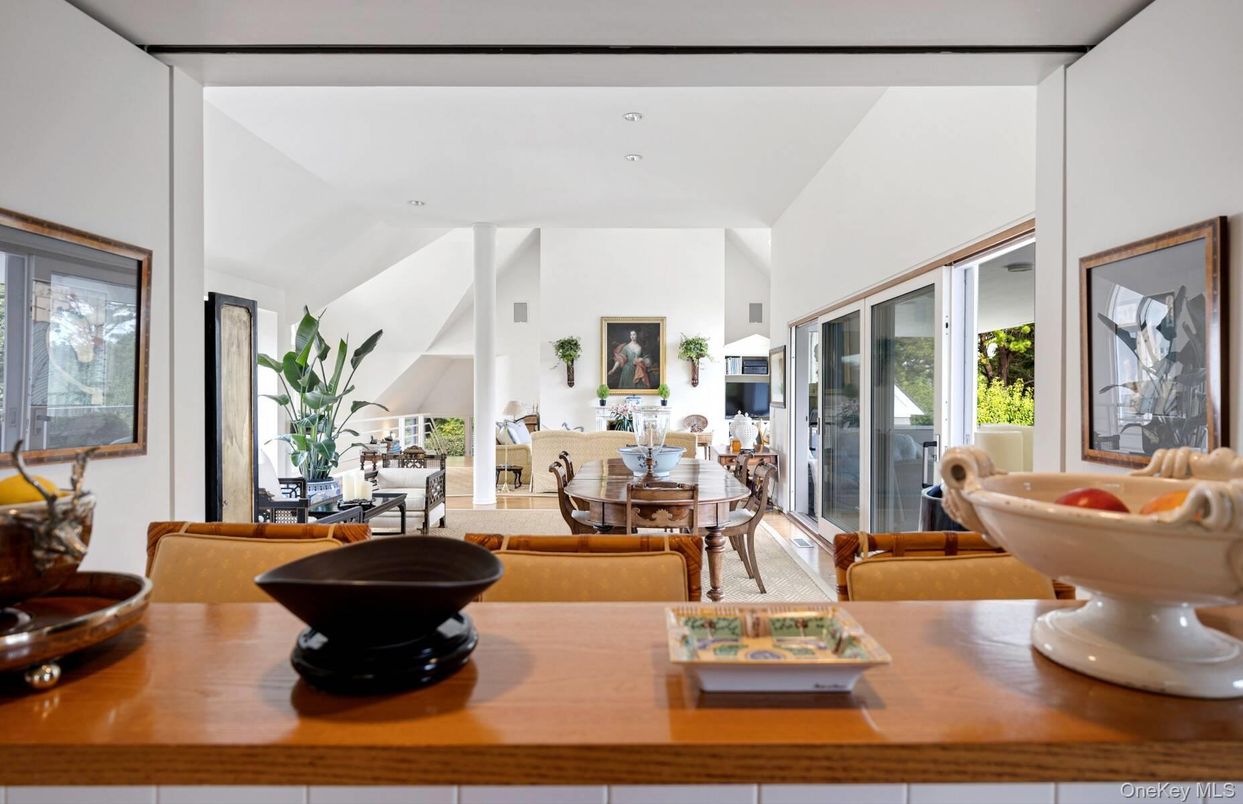 Dining room, Interior, Living room, Recessed Lighting