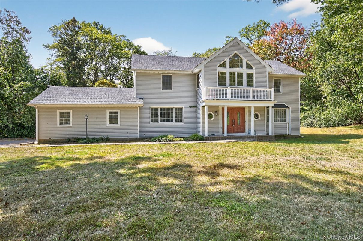 Backyard, Exterior, Facade, Farmhouse