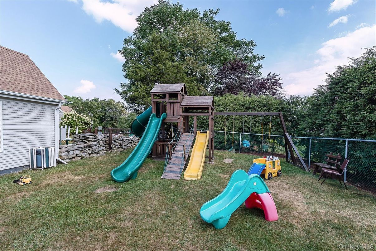 Backyard, Exterior, Playground