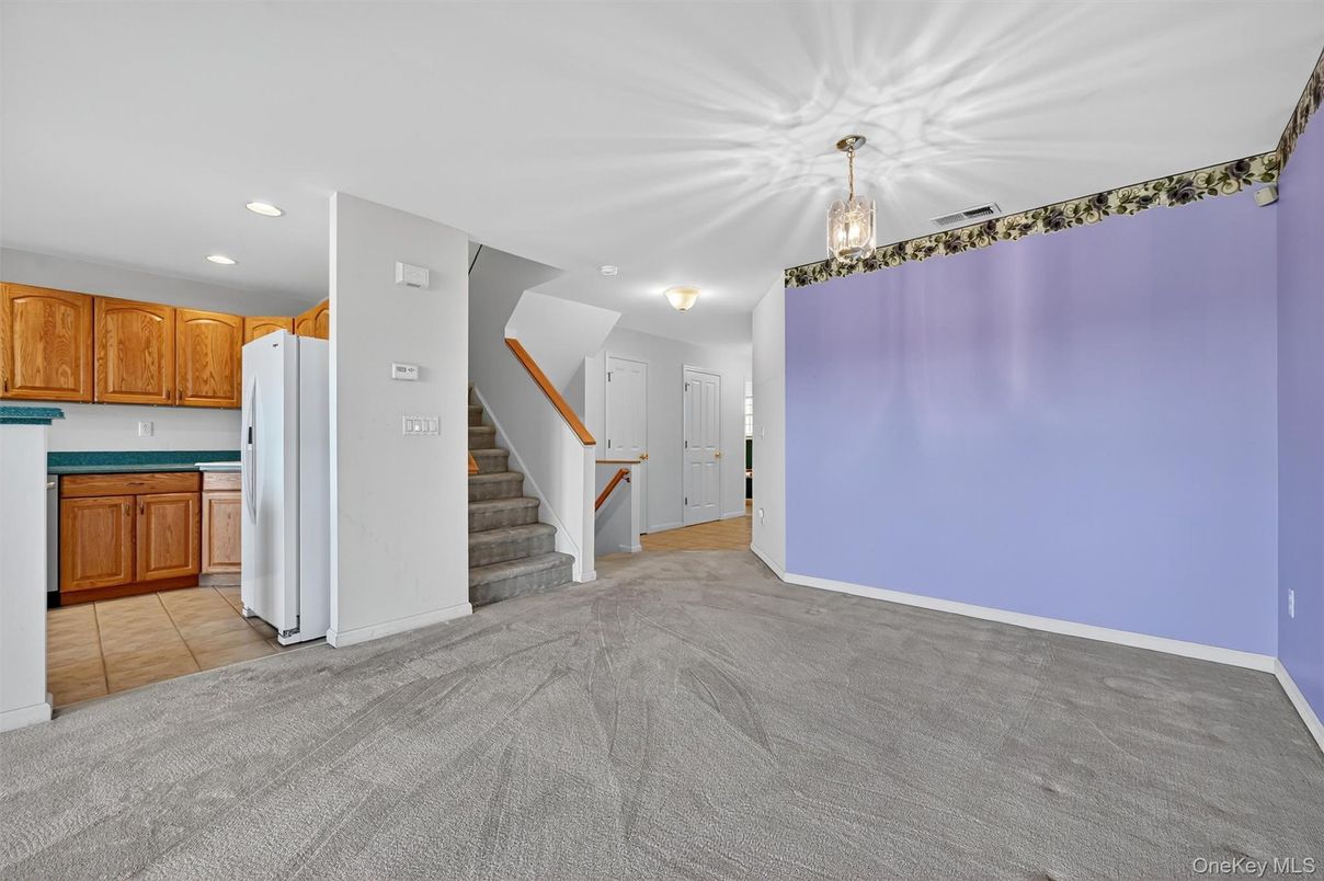 Empty room, Interior, Kitchen, Recessed Lighting