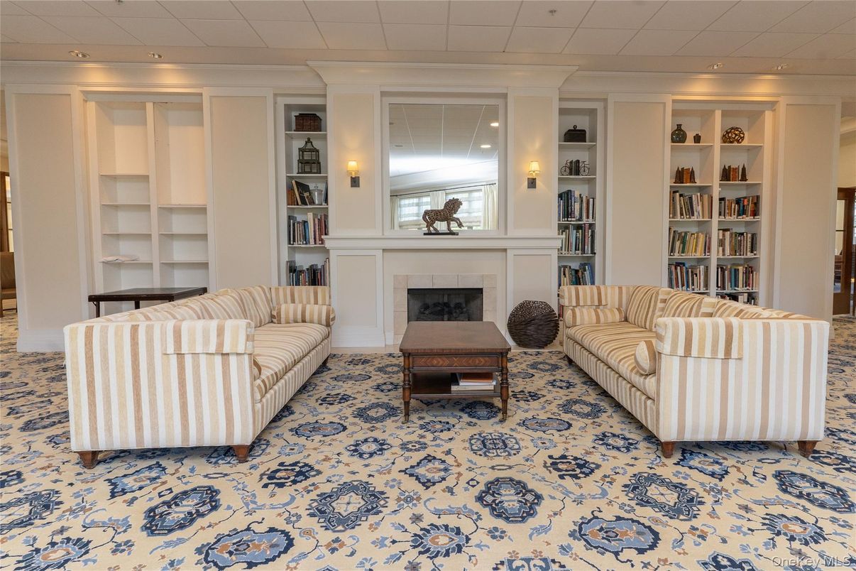 Fireplace, Interior, Living room, Recessed Lighting