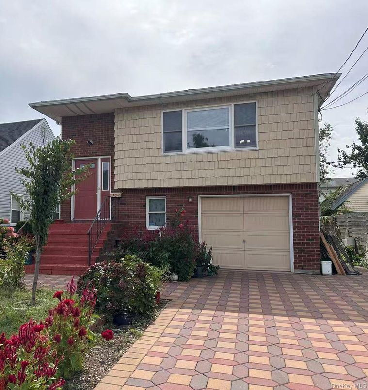 Attached, Exterior, Facade, Brick Facade, Raised Ranch