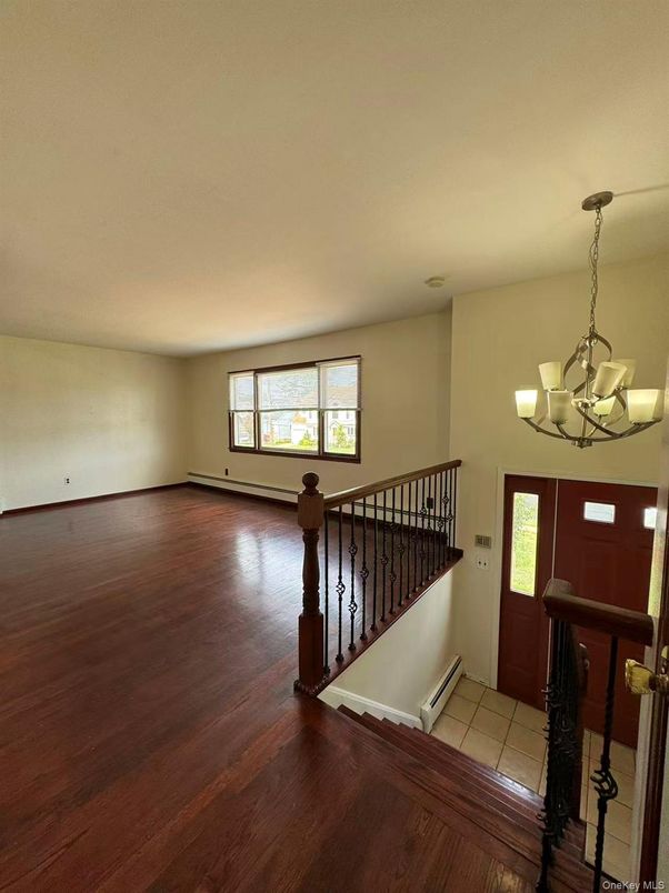 Chandelier, Empty room, Interior, Wood Texture Flooring