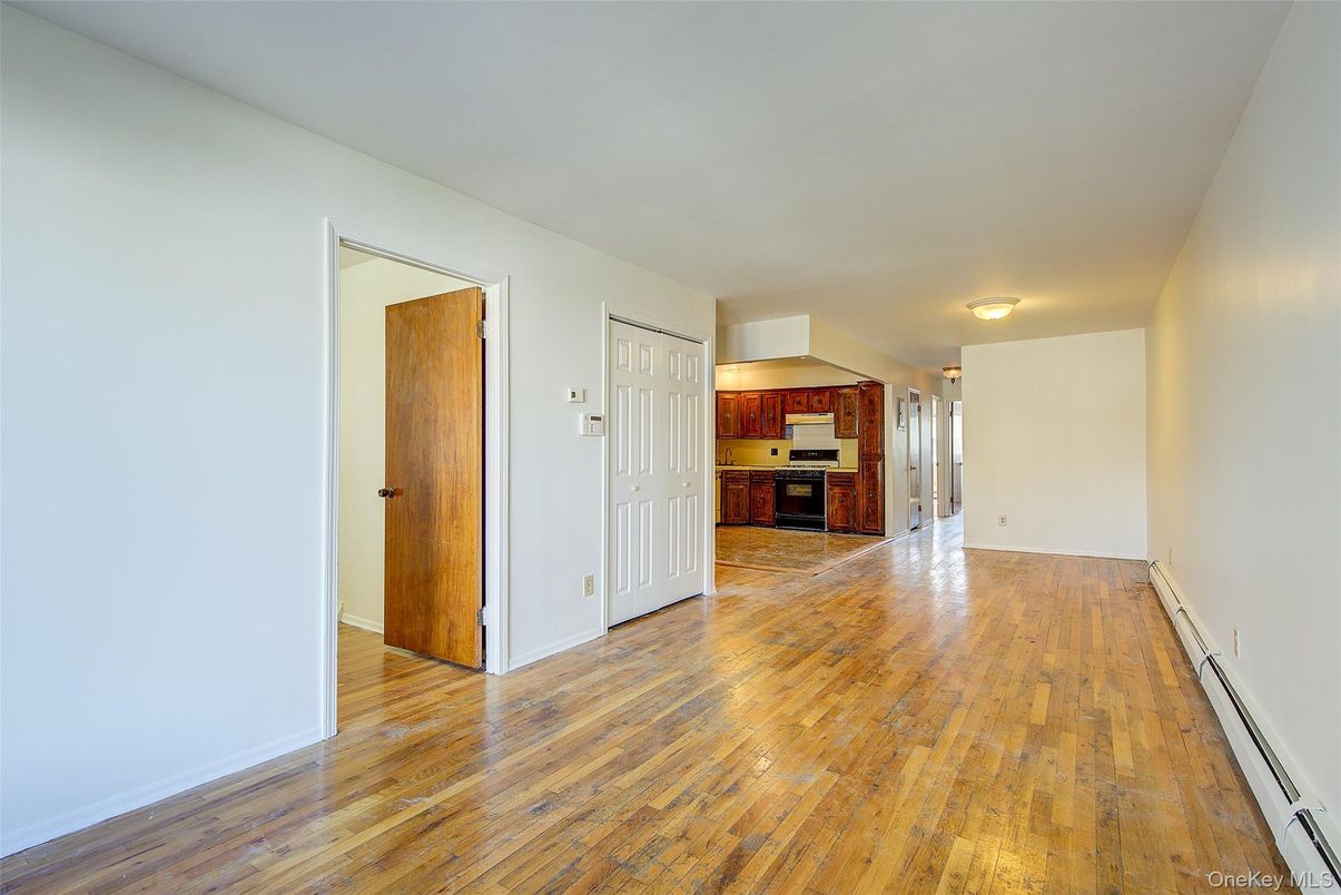 Empty room, Interior, Kitchen, Wood Texture Flooring