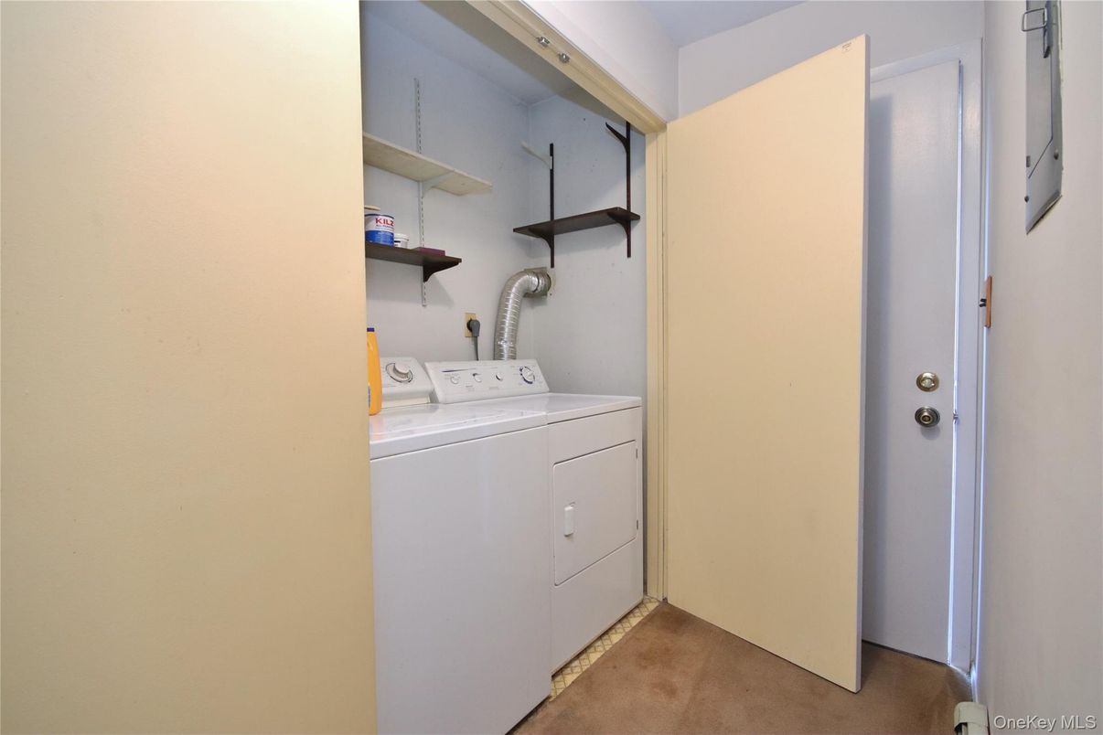 Interior, Utility Closets, Washer
