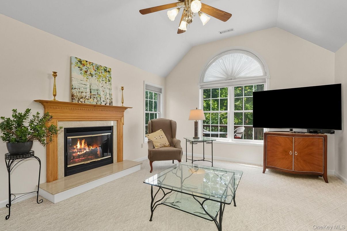 Fireplace, Interior, Living room