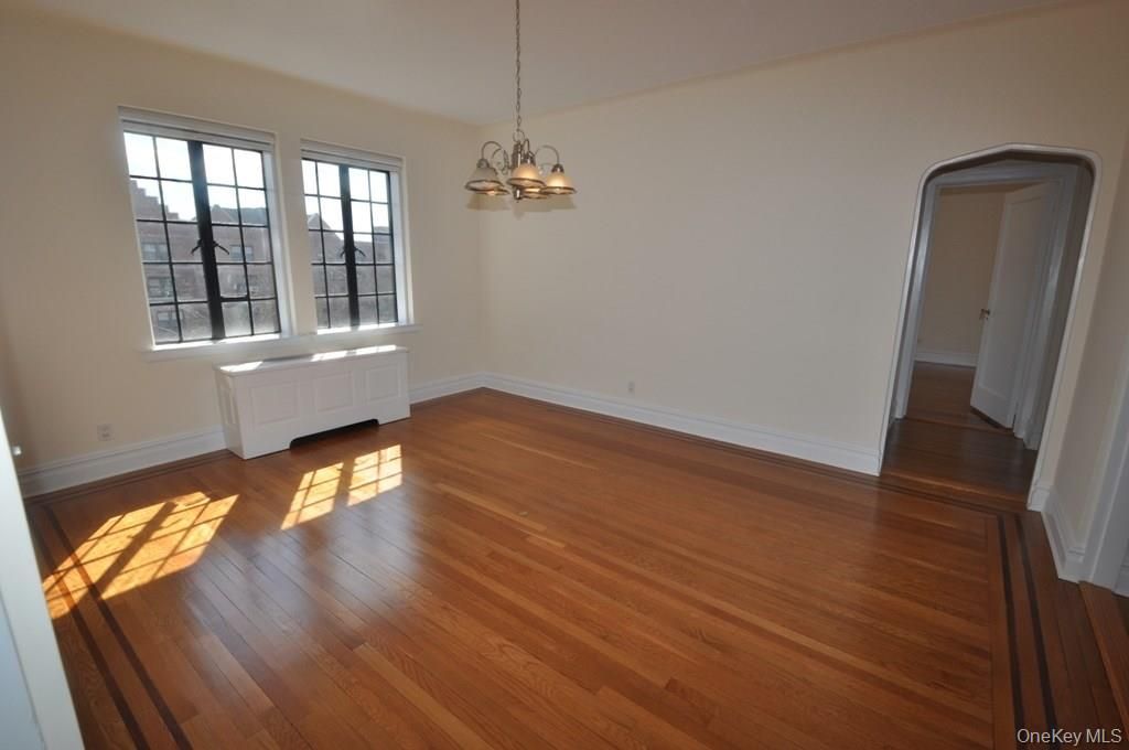 Chandelier, Empty room, Interior, Wood Texture Flooring