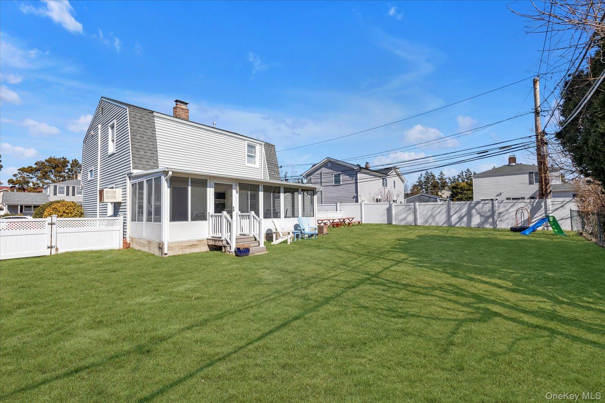 Backyard, Exterior, Playground