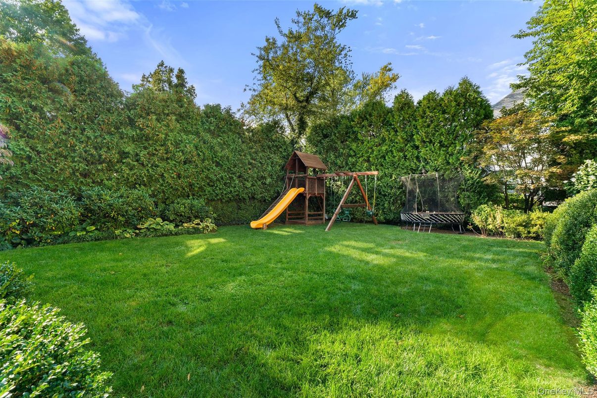 Backyard, Exterior, Playground