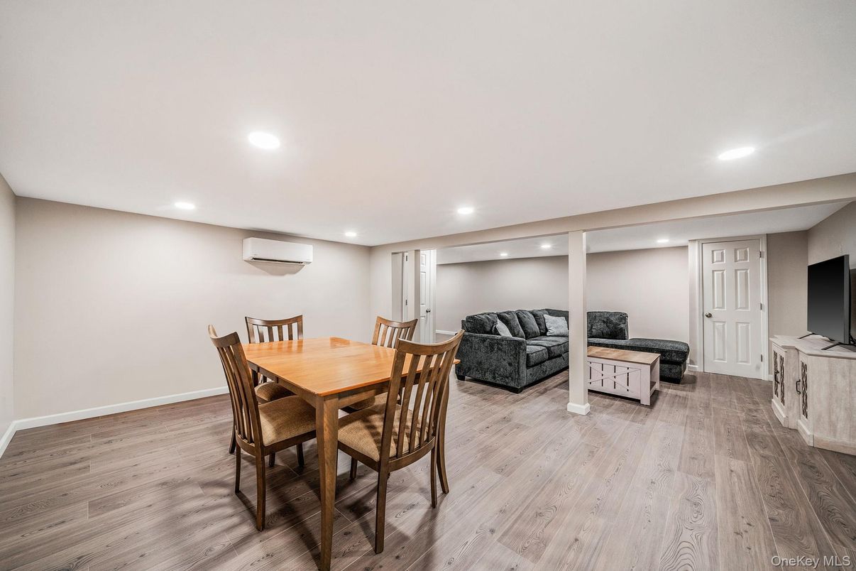 Dining room, Interior, Recessed Lighting, Wood Texture Flooring