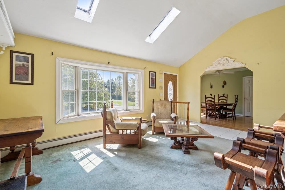 Dining room, Interior