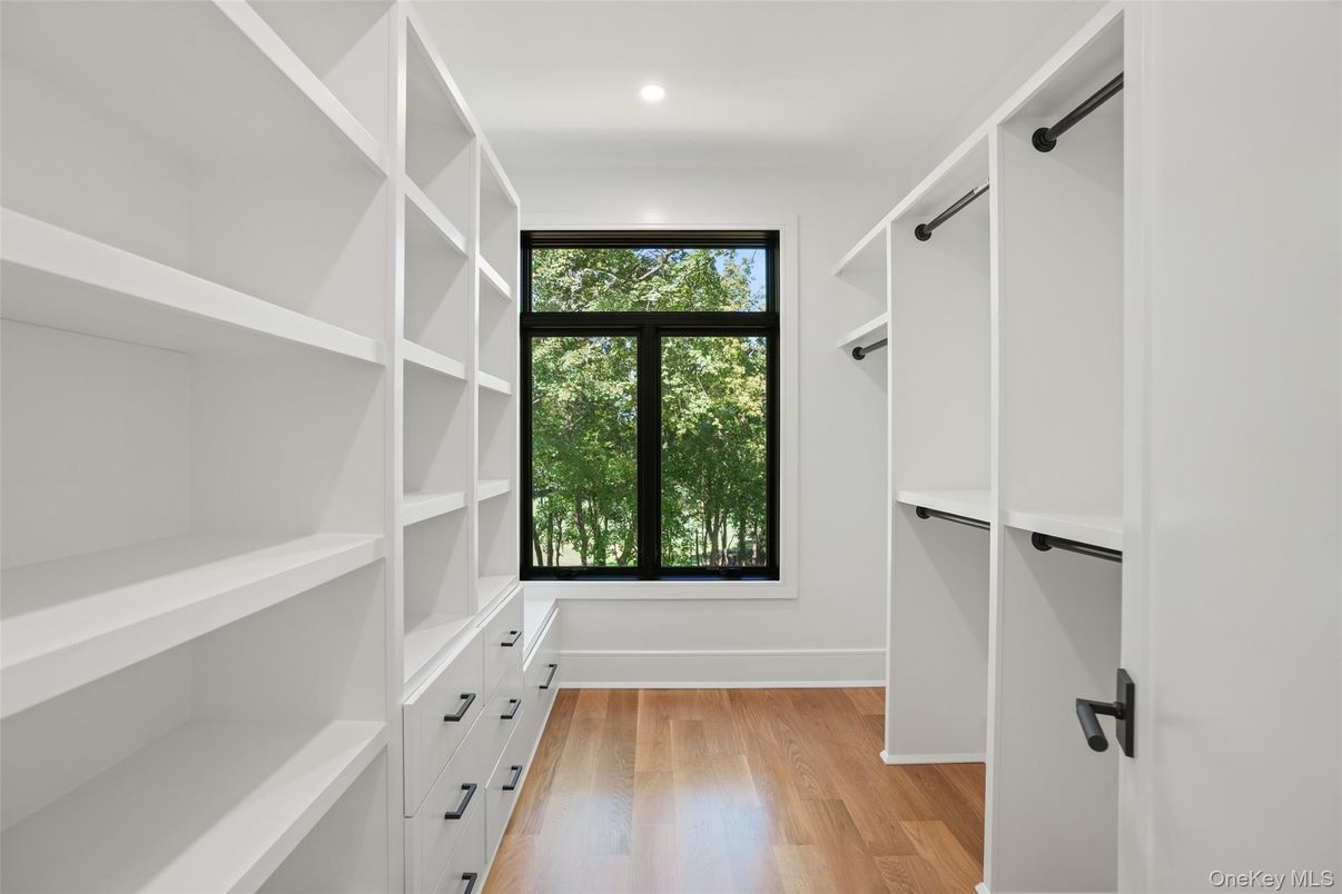 Interior, Recessed Lighting, Walk-in Closets, Wood Texture Flooring