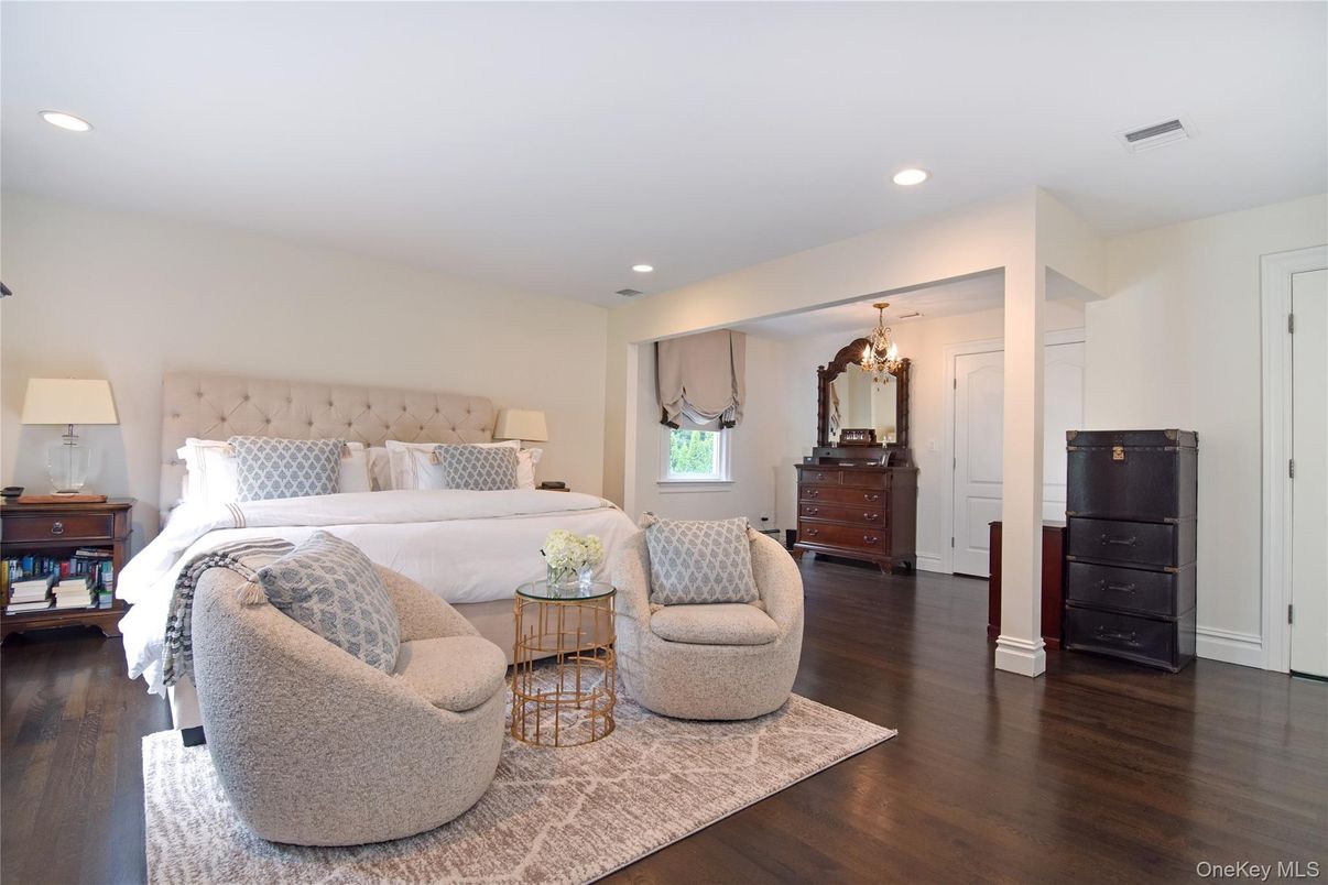Bedroom, Chandelier, Interior, Recessed Lighting, Wood Texture Flooring