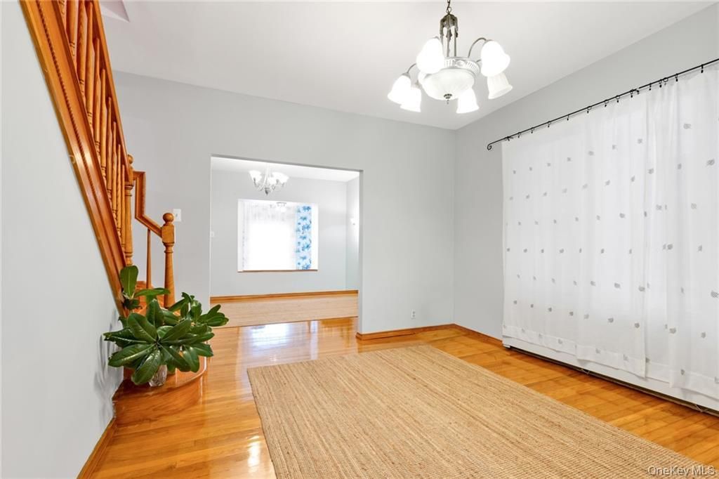 Chandelier, Empty room, Interior, Wood Texture Flooring