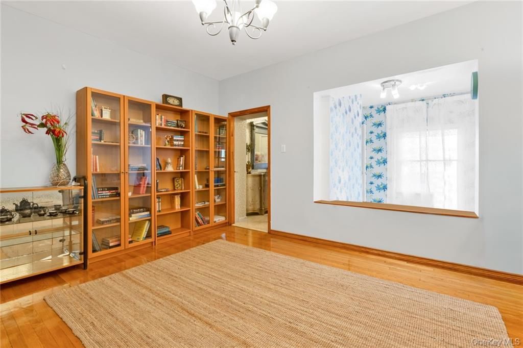 Chandelier, Interior, Wood Texture Flooring