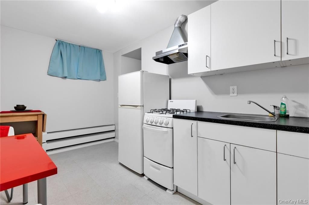 Interior, Kitchen, Washer