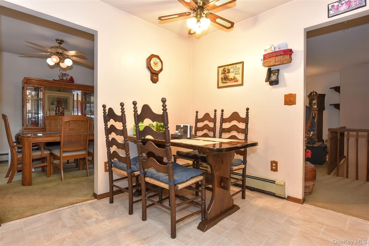 Dining room, Interior