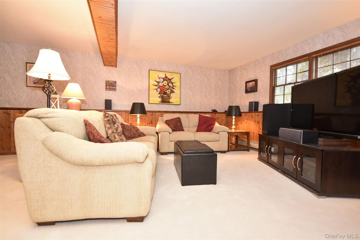 Interior, Living room, Wooden Beams