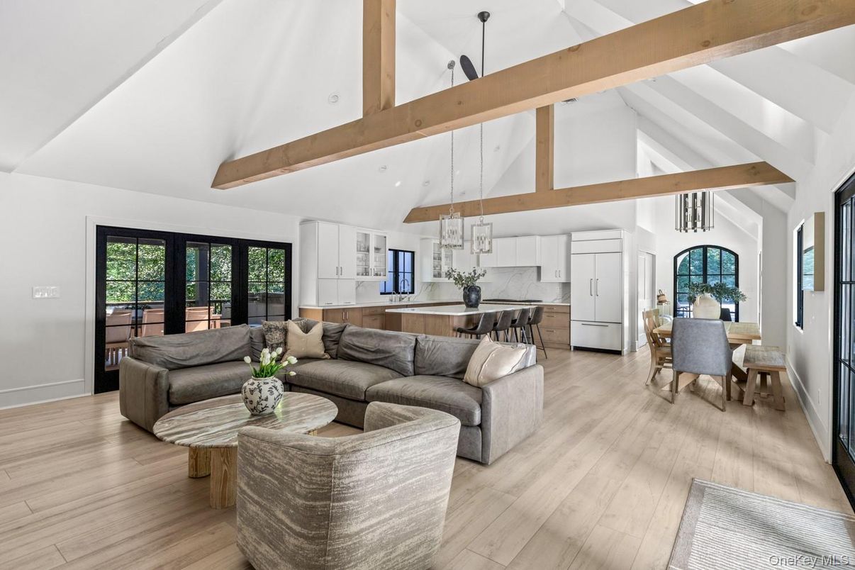 Dining room, Interior, Kitchen, Living room, Pendant Lights, Wooden Beams, Wood Texture Flooring