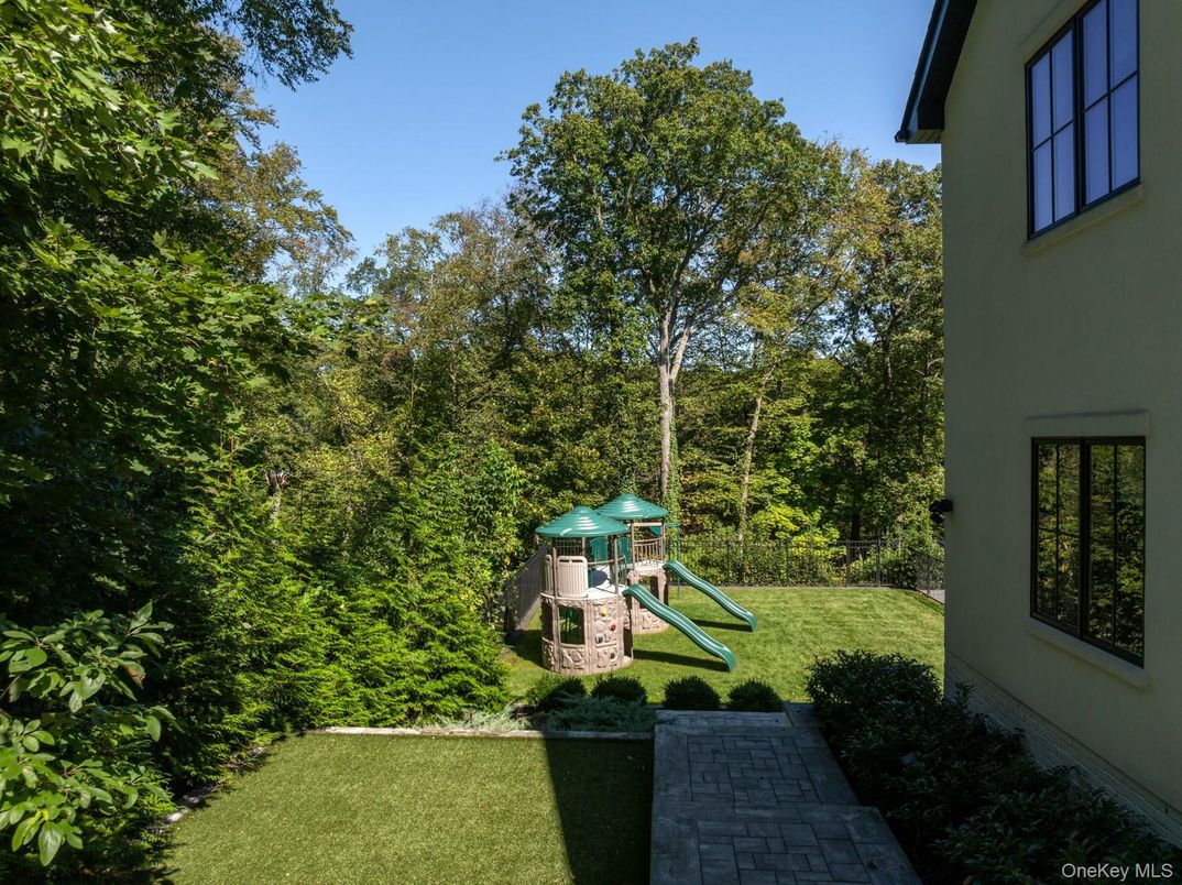 Backyard, Exterior, Playground