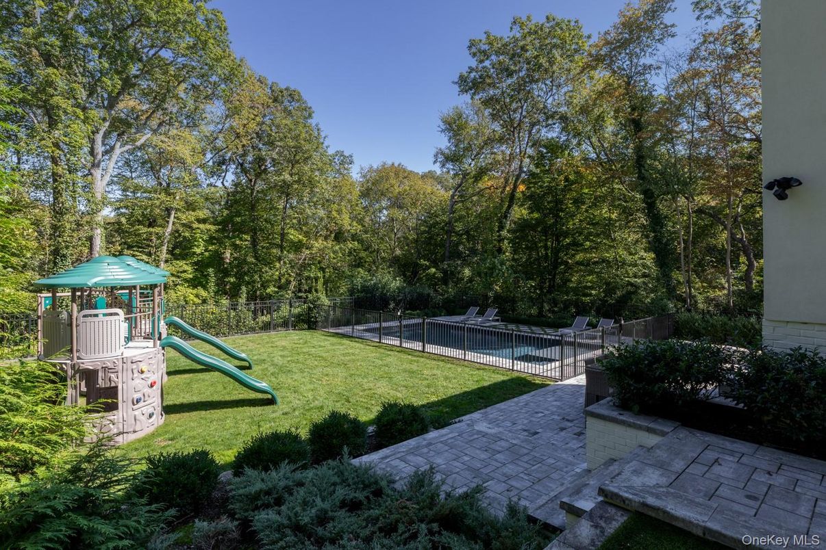 Backyard, Exterior, Playground
