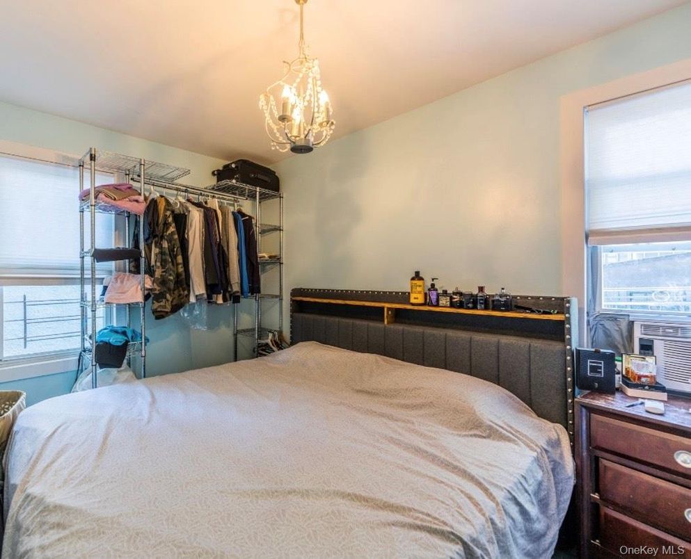 Bedroom, Interior, Pendant Lights