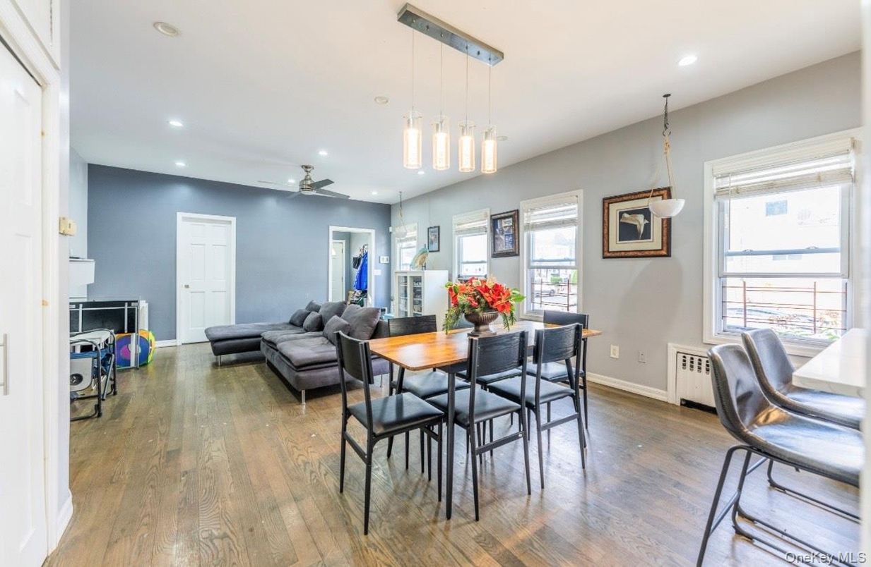 Dining room, Interior, Pendant Lights, Recessed Lighting, Wood Texture Flooring