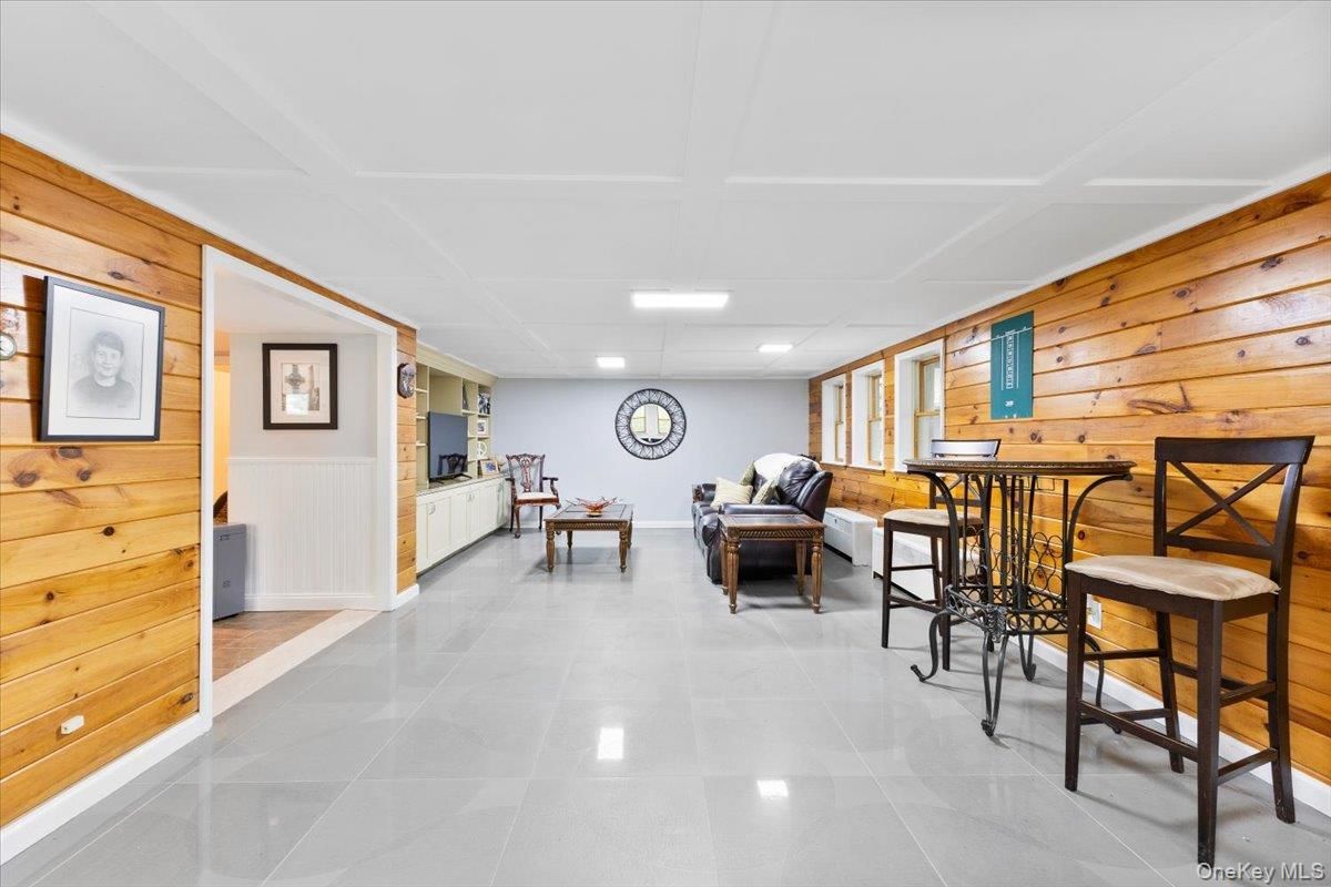 Interior, Recessed Lighting, Wooden Walls