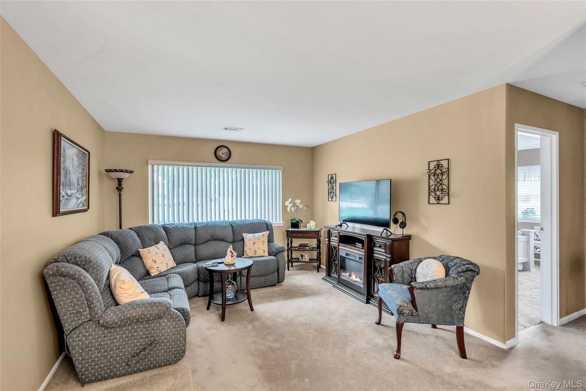 Fireplace, Interior, Living room
