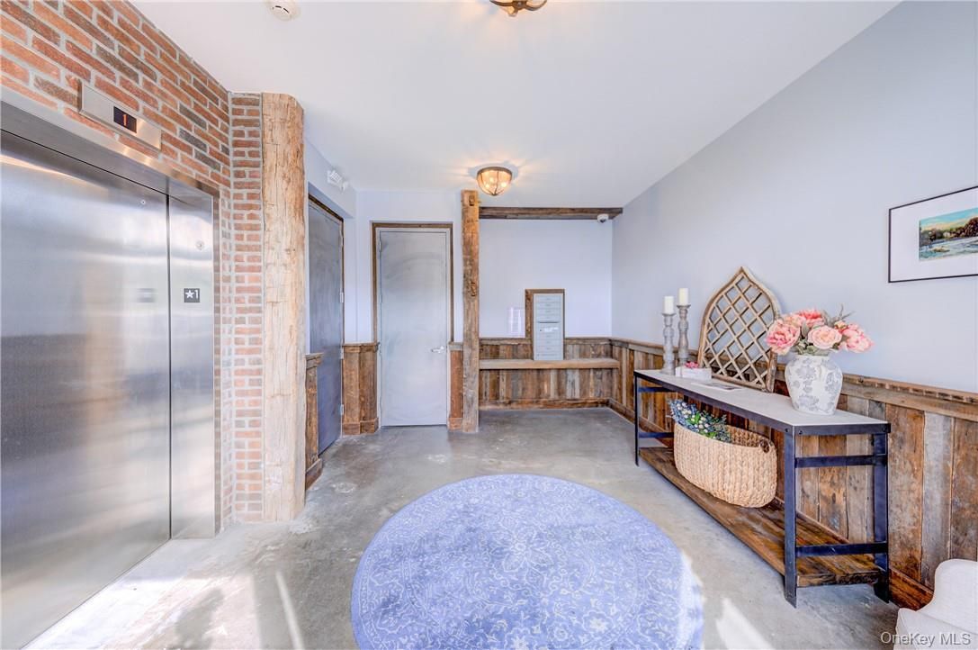 Elevator, Interior, Stone Walls