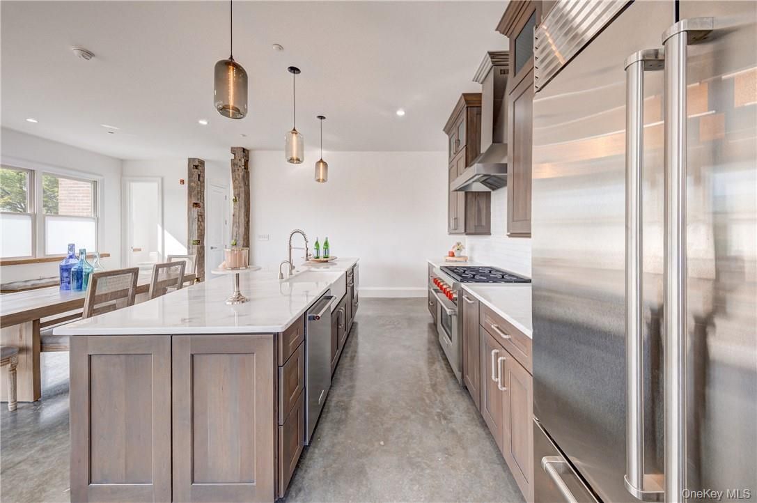 Interior, Kitchen, Pendant Lights, Recessed Lighting, Stainless Steel Appliances