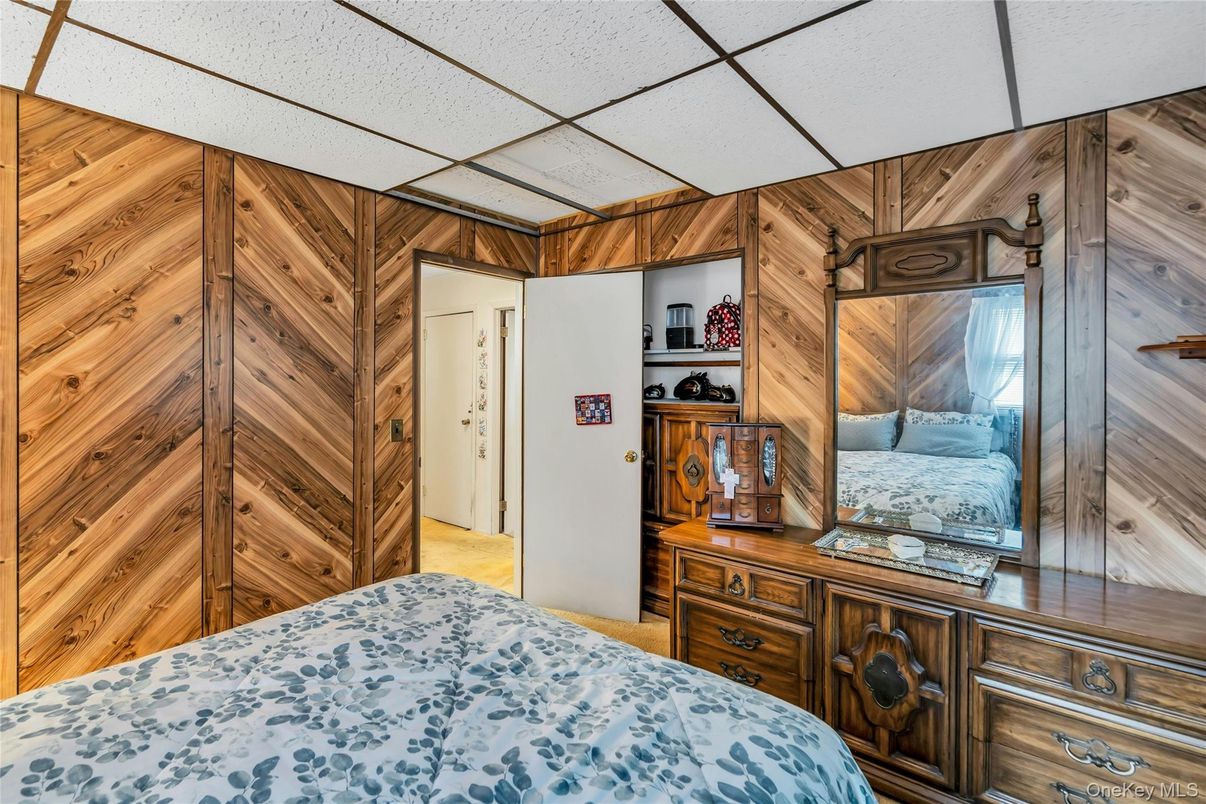Bedroom, Interior, Wooden Walls