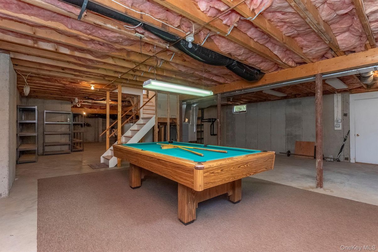 Billiard Table, Game Room, Interior, Wooden Beams