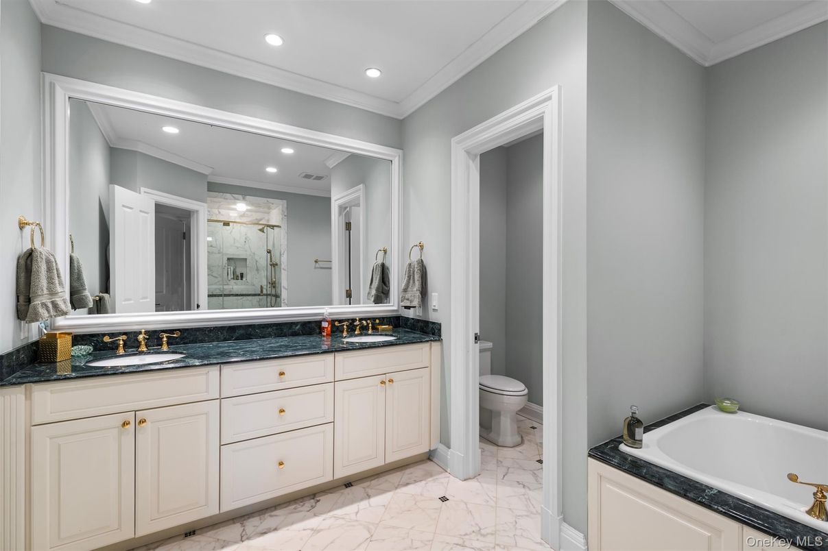 Bathroom, Dual Sink Vanities, Interior, Marble, Recessed Lighting