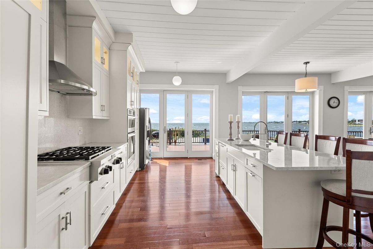 Interior, Kitchen, Pendant Lights, Water, Wood Texture Flooring