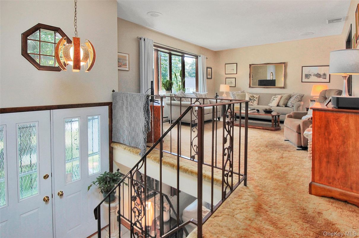 Interior, Living room, Pendant Lights