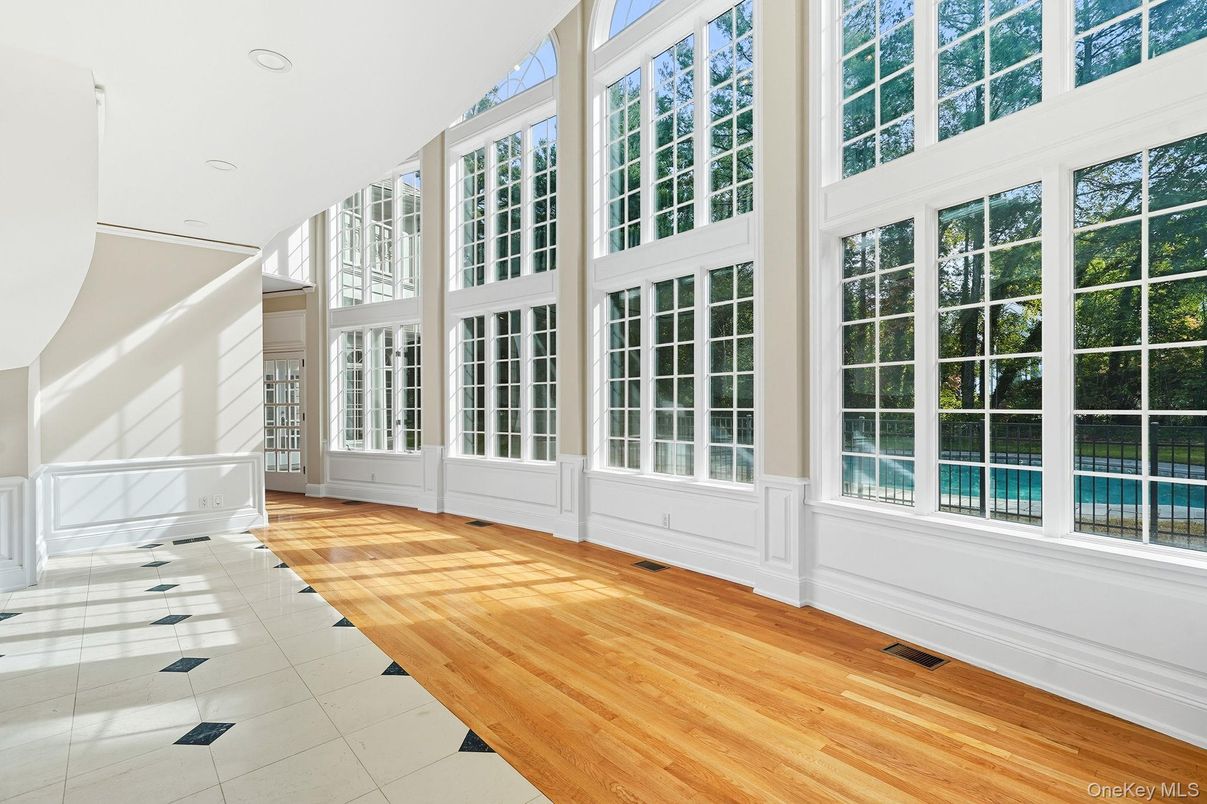 Interior, Sun Room, Wood Texture Flooring