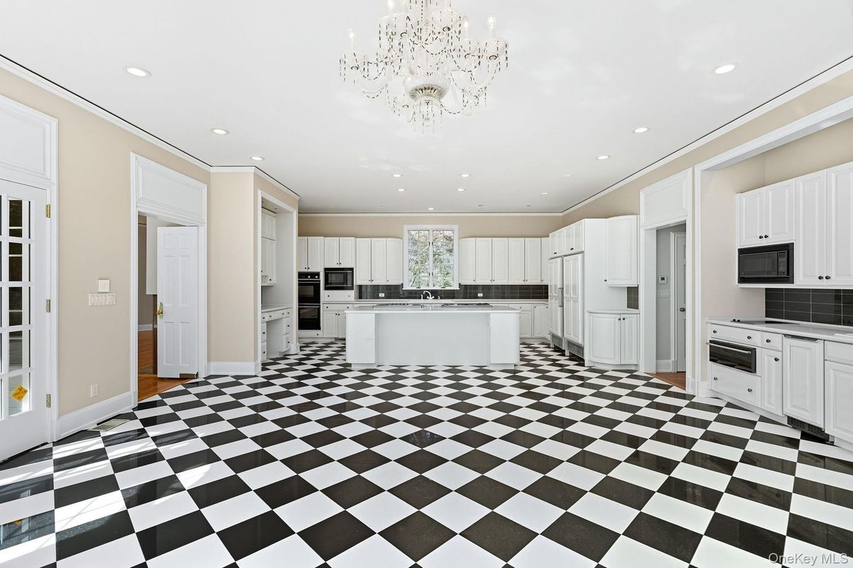 Chandelier, Interior, Kitchen, Recessed Lighting