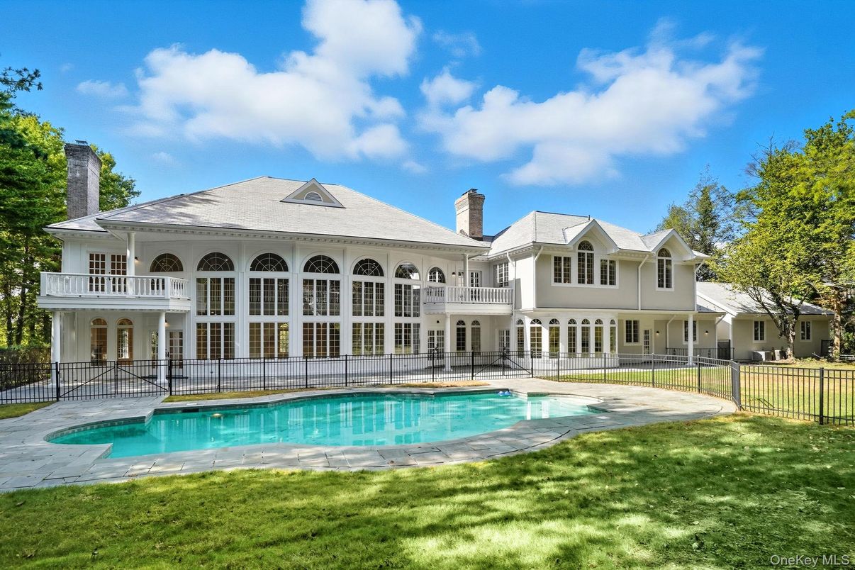 Backyard, Exterior, Pool