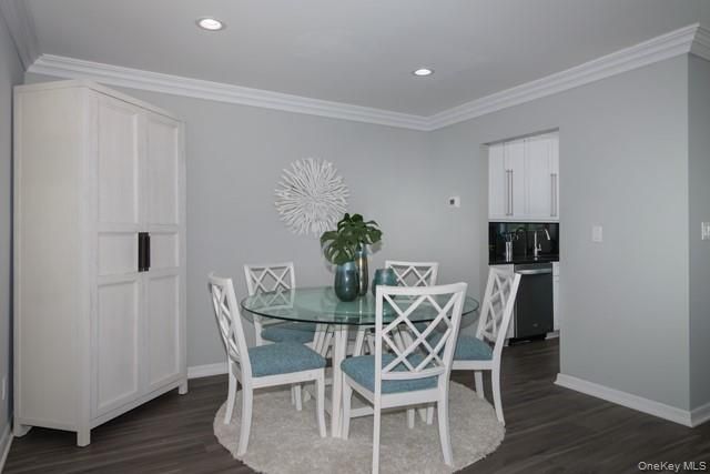 Dining room, Interior, Recessed Lighting, Wood Texture Flooring