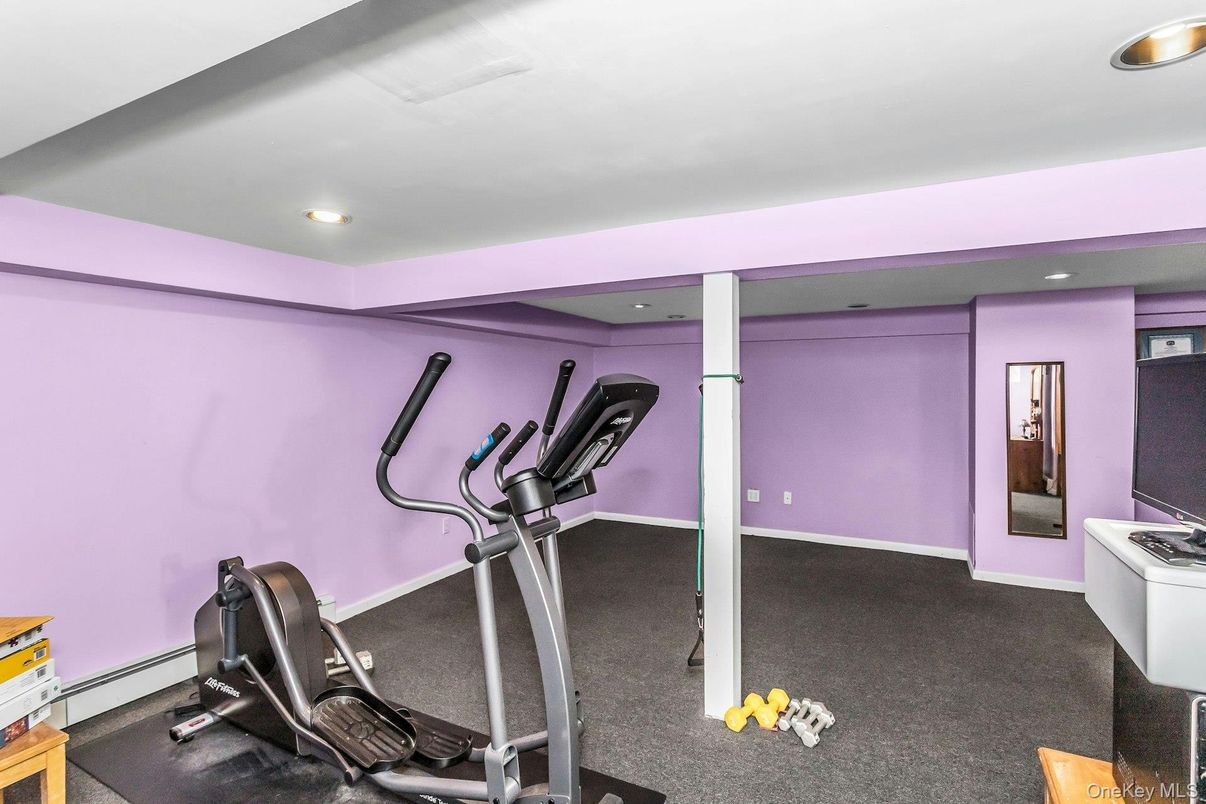 Fitness Equipment, Interior, Recessed Lighting