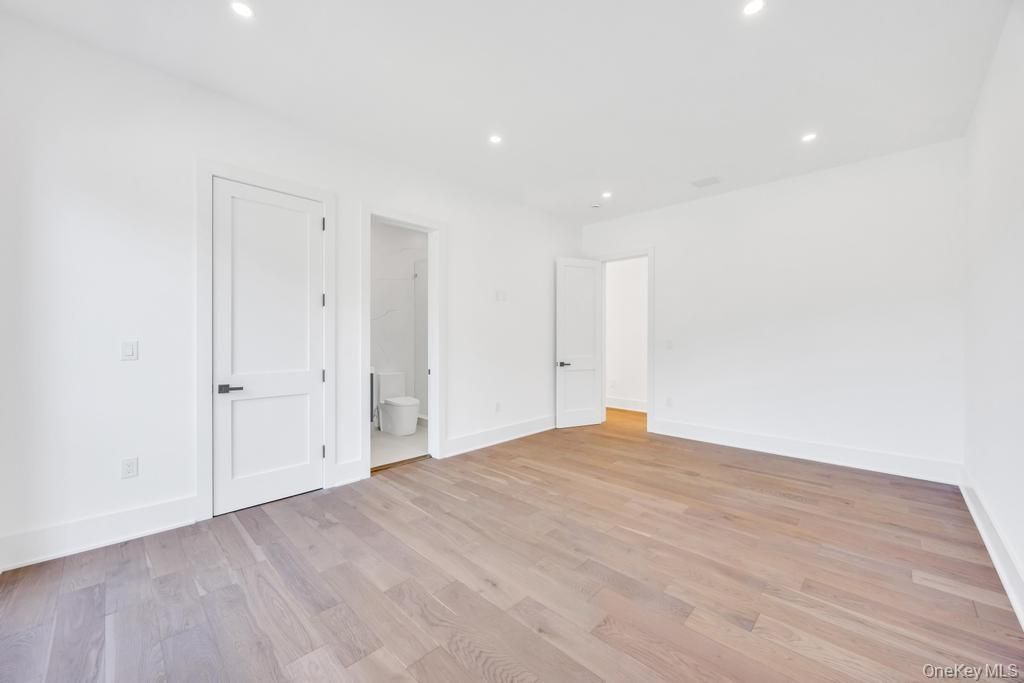 Bathroom, Empty room, Interior, Recessed Lighting, Wood Texture Flooring
