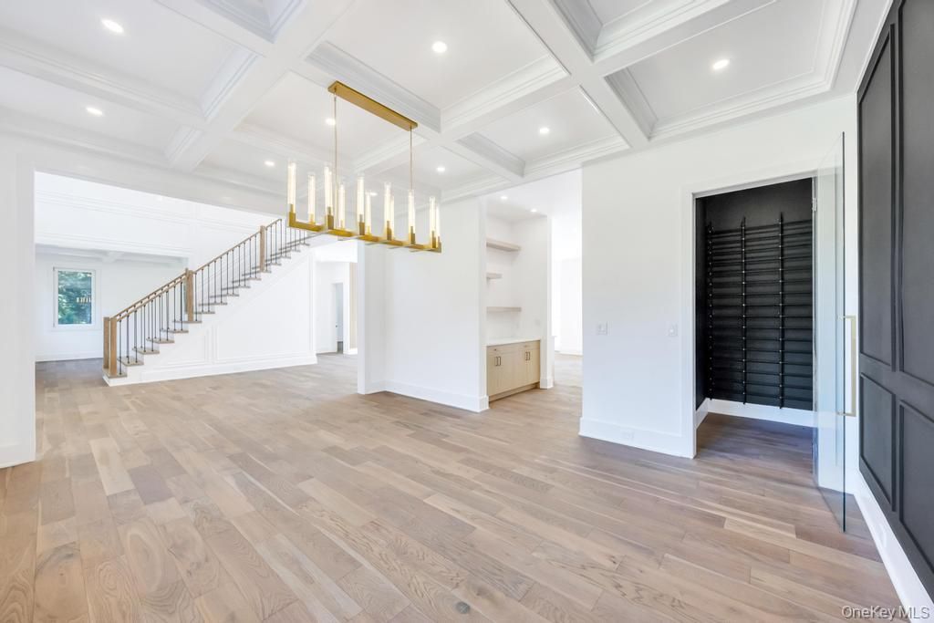 Empty room, Interior, Pendant Lights, Recessed Lighting, Wood Texture Flooring