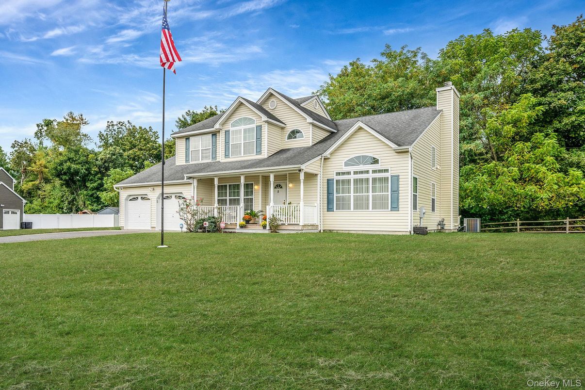 Attached, Backyard, Exterior, Facade, Cape Cod