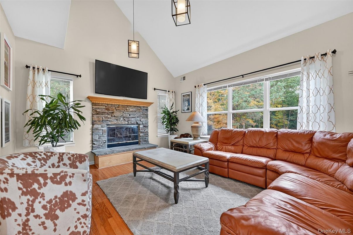 Fireplace, Interior, Living room, Pendant Lights, Wood Texture Flooring