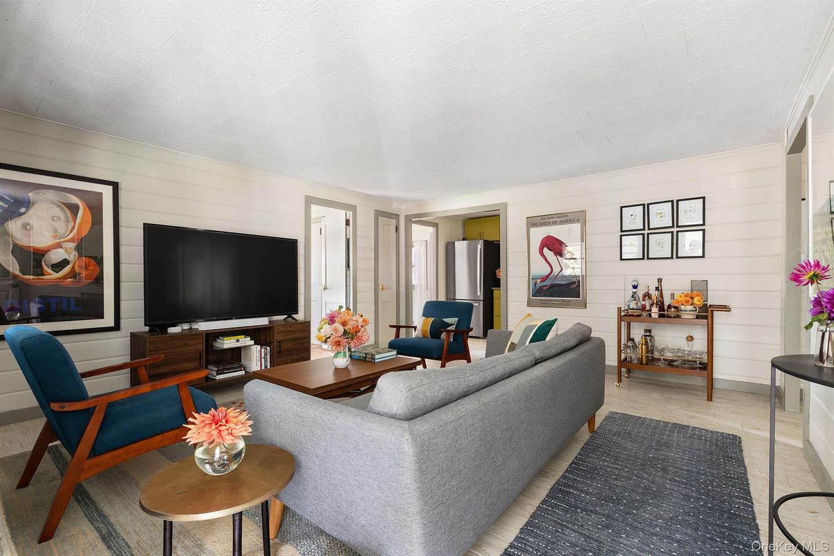 Interior, Living room