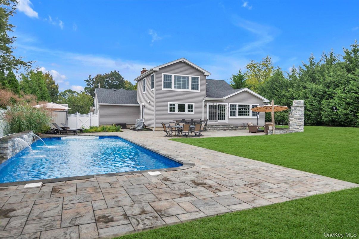Backyard, Exterior, Pool
