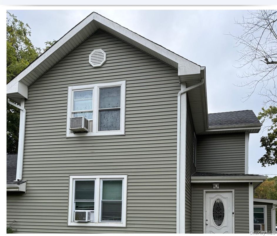 Exterior, Facade, None