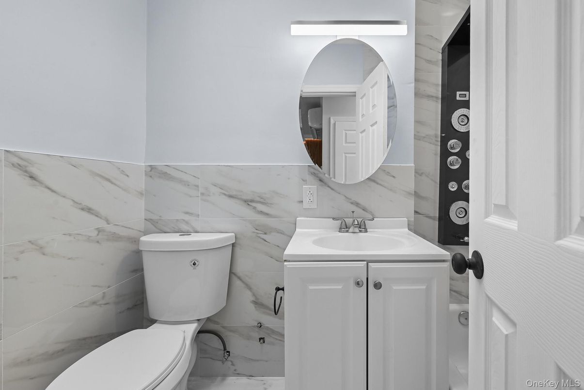 Bathroom, Interior, Marble, Marble Walls