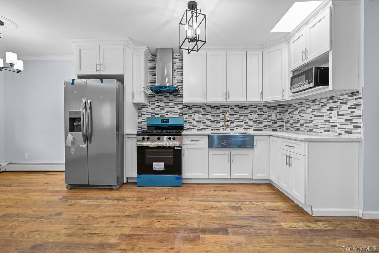 Interior, Kitchen, Pendant Lights, Stainless Steel Appliances, Wood Texture Flooring